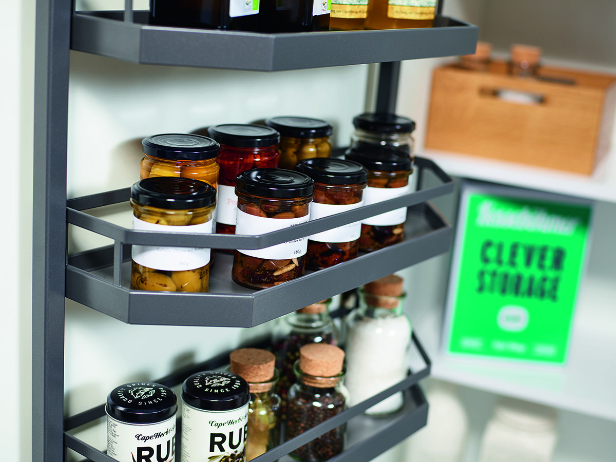 САЛЕКС РАЗКРИВА ВЕЛИКОЛЕПИЕТО НА АНТРАЦИТА — изображение 7