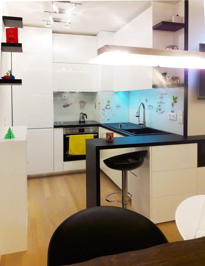 ИЗКУСТВОТО В ДОМА НИ