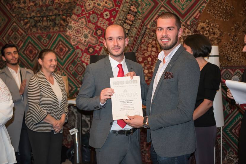 12115966_1061696533874573_5582654764419672723_n