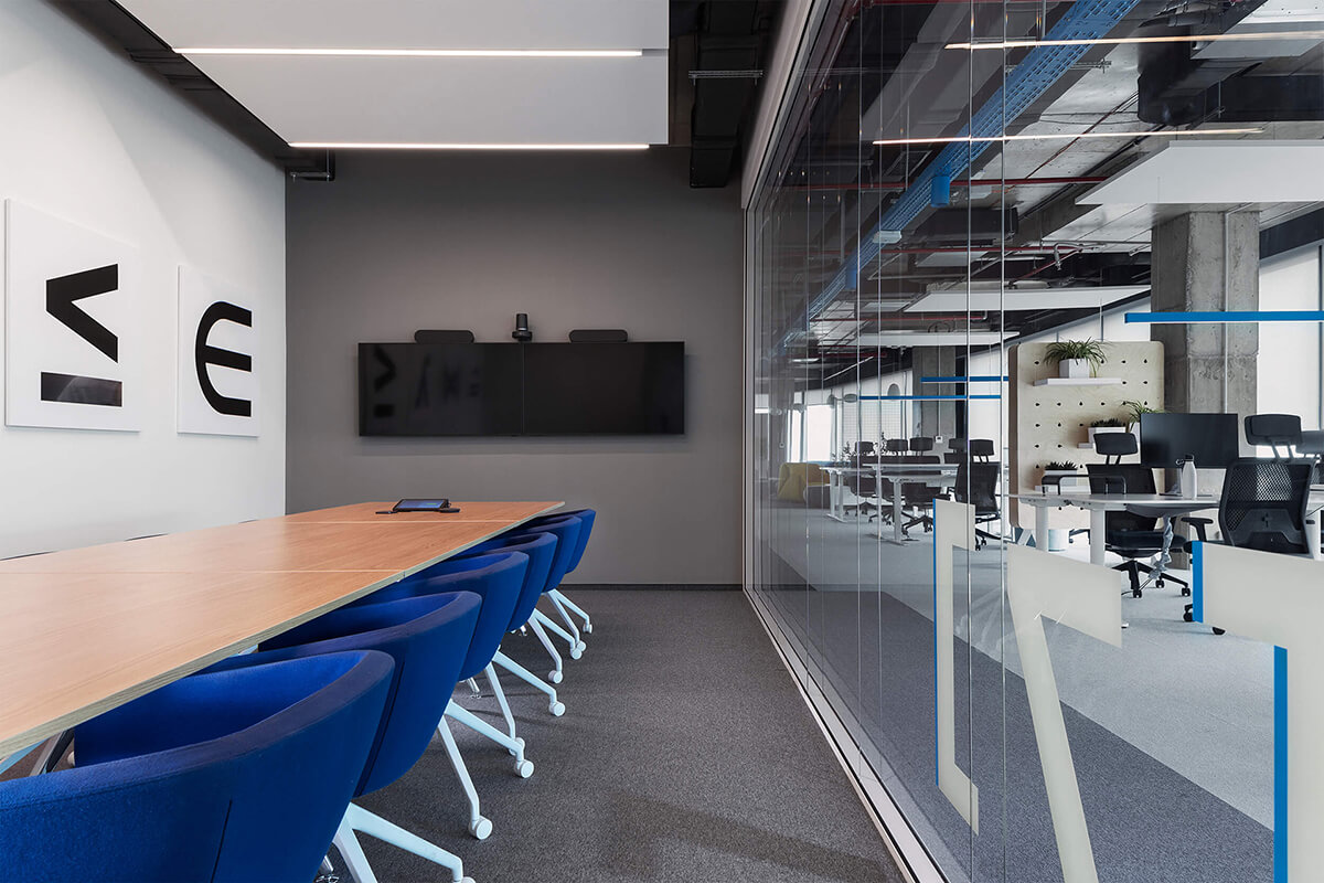 ПОБЕДИТЕЛИ ОБЩЕСТВЕН ИНТЕРИОР – МАГАЗИН/ИЗЛОЖБЕНА ПЛОЩ, ОФИС/РАБОТНА СРЕДА И МЕДИКО-ДЕНТАЛНИ И РАЗКРАСИТЕЛНИ — изображение 28