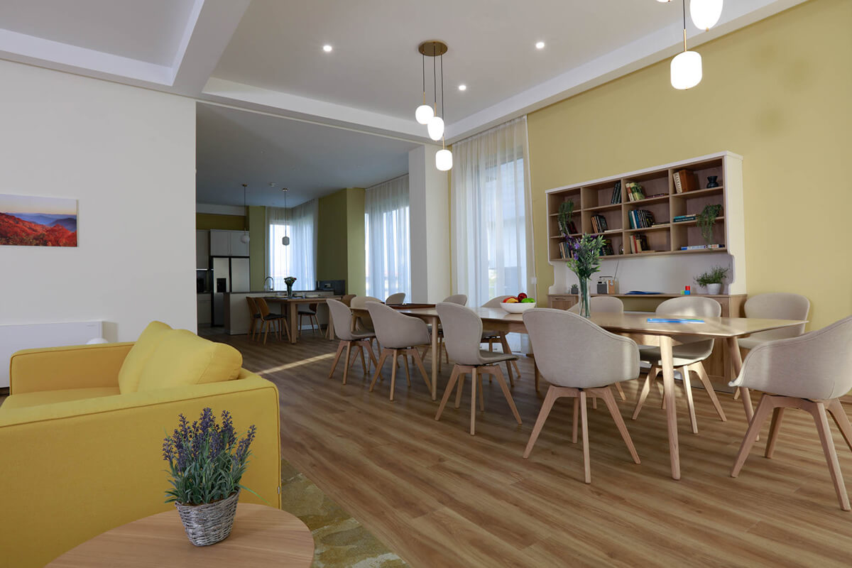 ПОБЕДИТЕЛИ ОБЩЕСТВЕН ИНТЕРИОР – МАГАЗИН/ИЗЛОЖБЕНА ПЛОЩ, ОФИС/РАБОТНА СРЕДА И МЕДИКО-ДЕНТАЛНИ И РАЗКРАСИТЕЛНИ — изображение 23