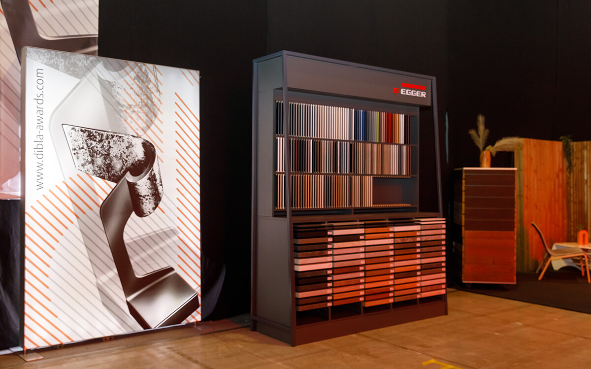 ПАРТНЬОРИТЕ НА