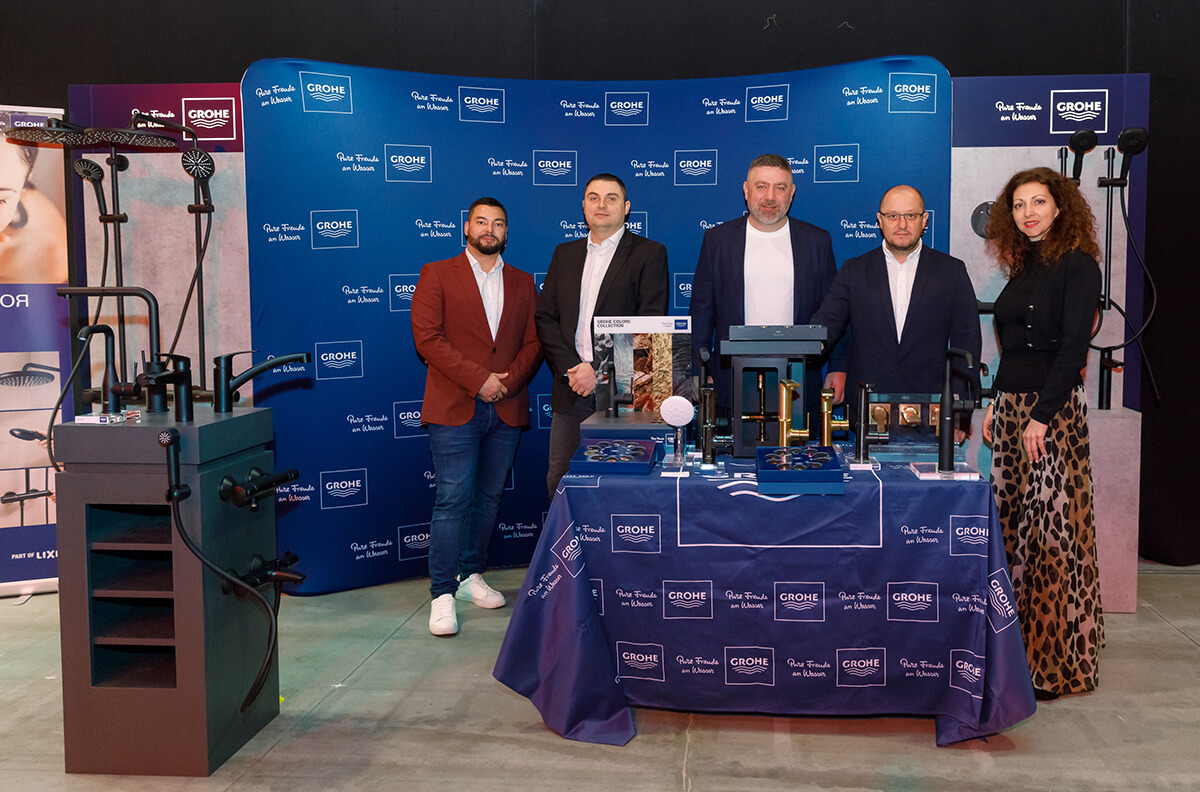 ПАРТНЬОРИТЕ НА