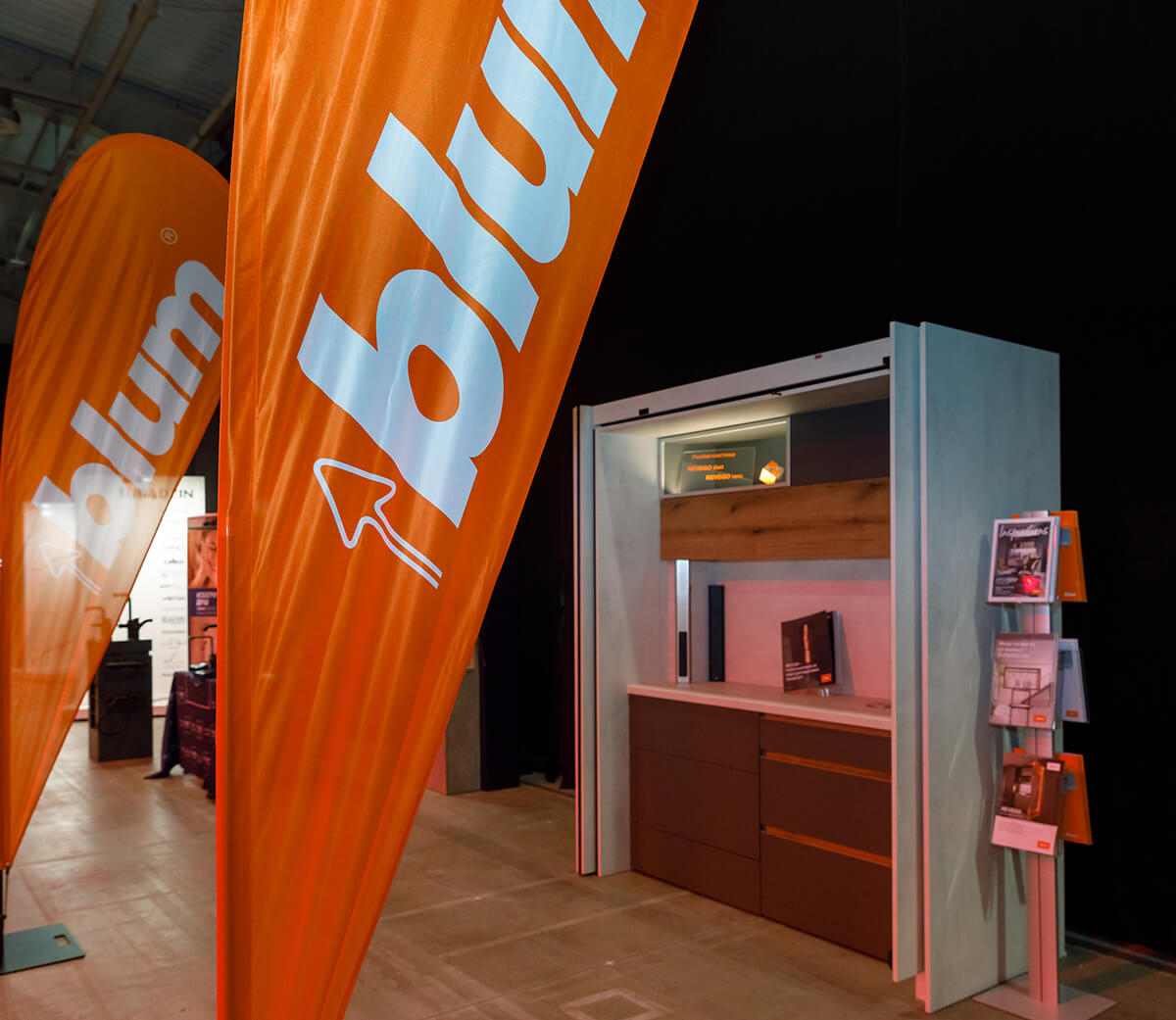 ПАРТНЬОРИТЕ НА