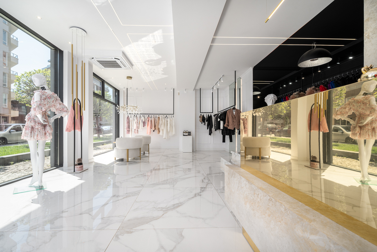 ПОБЕДИТЕЛИ ОБЩЕСТВЕН ИНТЕРИОР – МАГАЗИН / ИЗЛОЖБЕНА ПЛОЩ — изображение 14