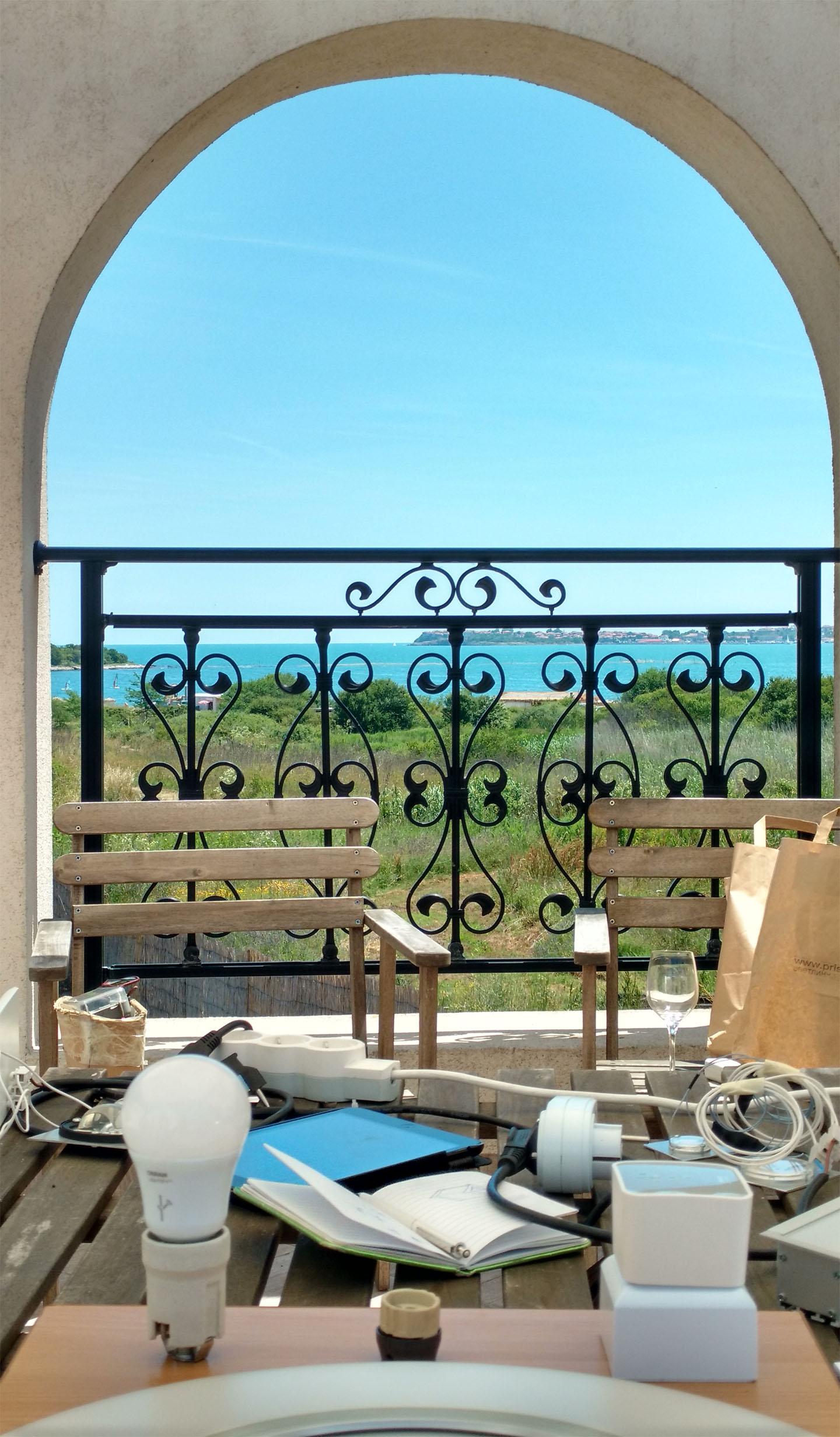 TIE UP | PRISMA | С ДЪХ НА МОРЕ И КОРК